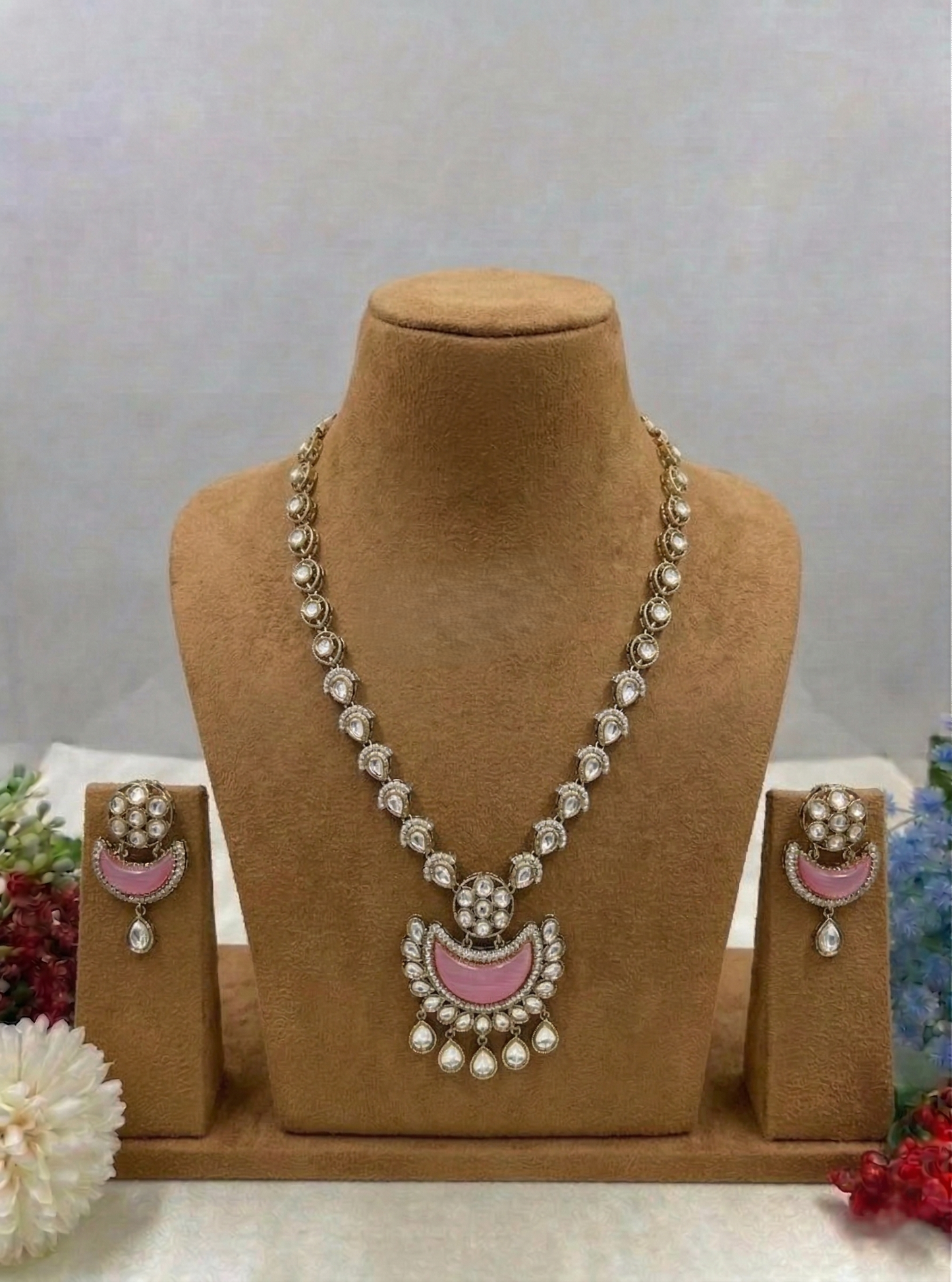 Zarira Sparkle Moissanite Kundan Delicate Necklace Set