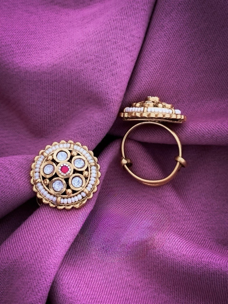 Riwaayat Moissanite Ring (Adjustable)