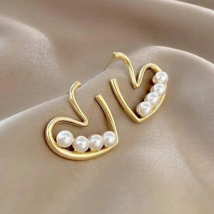 Minimalist Gold Heart Hoop Stud Earrings - Korean Style Open Heart Pearl Studs