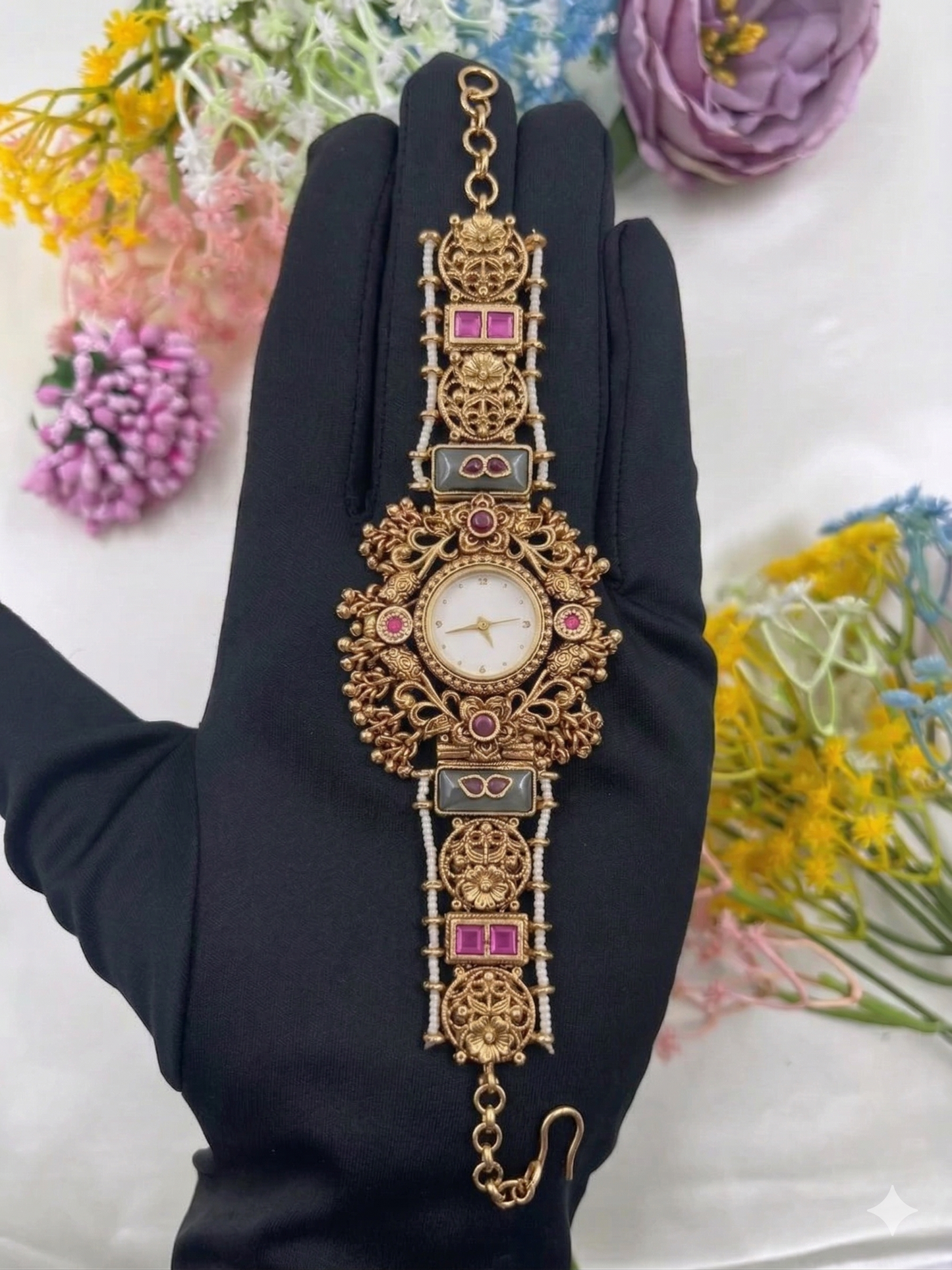 Pranita Heritage Watch Bracelet