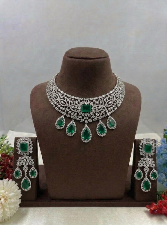 Royal Hasli Kundan Necklace