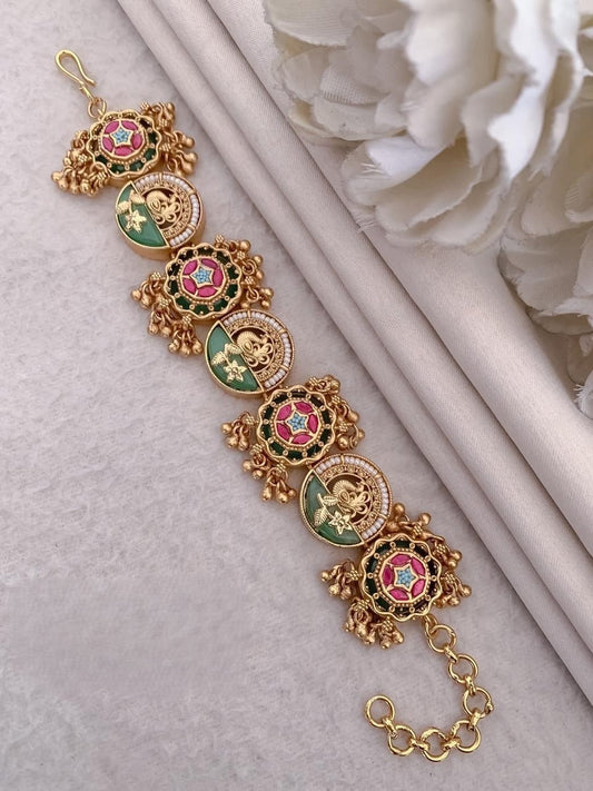 Ulka Moissanite Kundan Bracelet