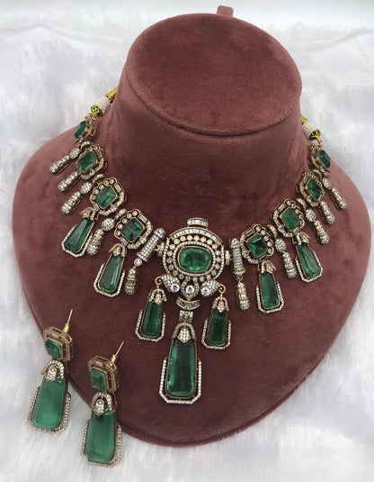 Sheesh Mahal Premium Kundan Necklace