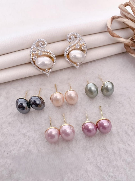 Komal Victorian Pearl Earring