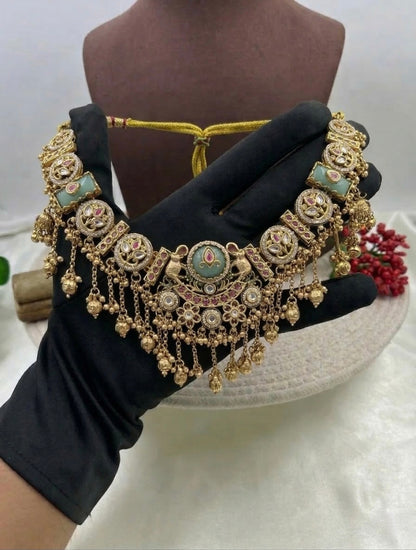 Priya Traditional Victorian Necklace