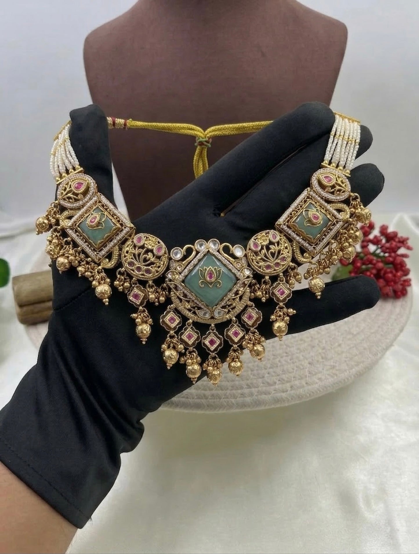 Nidhi Heritage Chorski Necklace