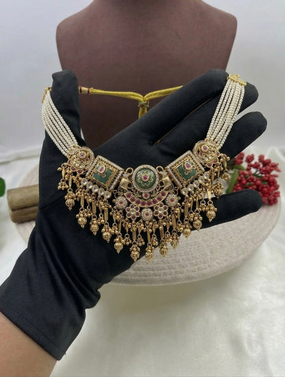 Tara Victorian Traditional Necklace