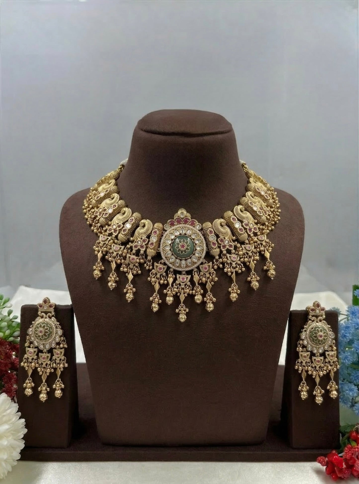 Sarika Traditional Victorian Necklace
