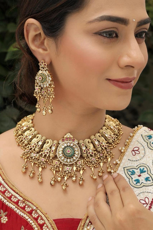 Sarika Traditional Victorian Necklace