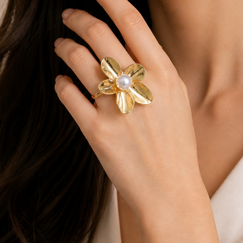 Gold Hammered Wave Statement Ring | Modern Minimalist Jewellery for Parties & Gifting