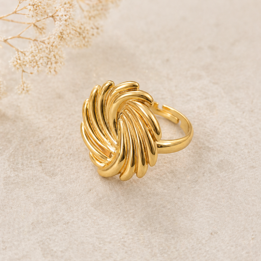 18K Gold Plated Swirl Statement Ring | Ribbed Sunburst Cocktail Ring
