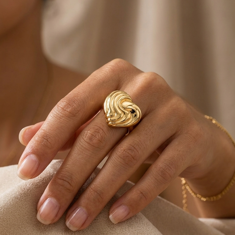 Gold Swirl Heart Statement Ring – Abstract Fluid Motion Love Ring