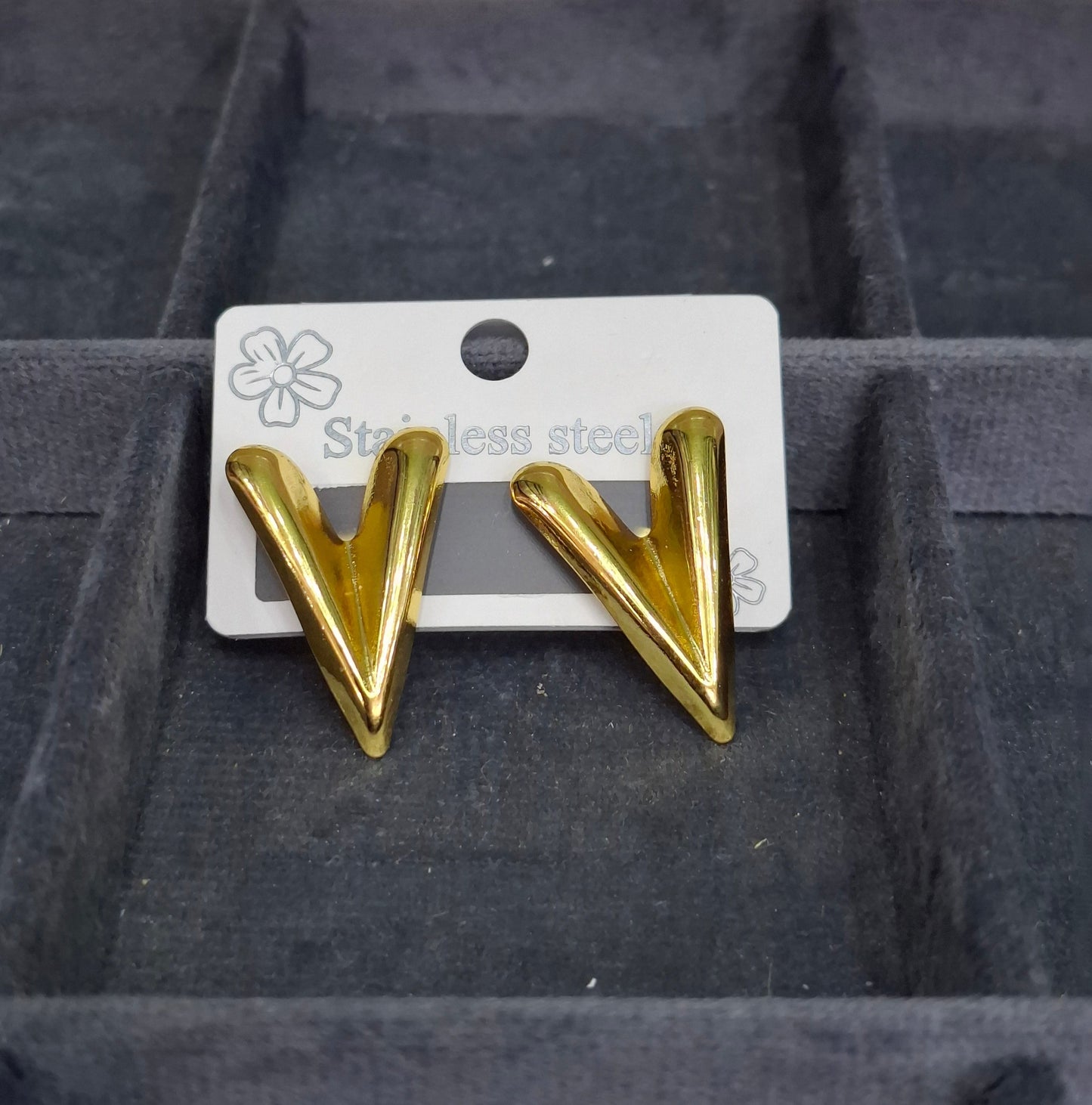 Luxury Gold V Shape Stainless Steel Earrings for Women