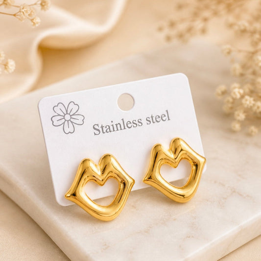Gold Starfish Stud Earrings – Mermaid core Nautical Jewellery | Stainless Steel