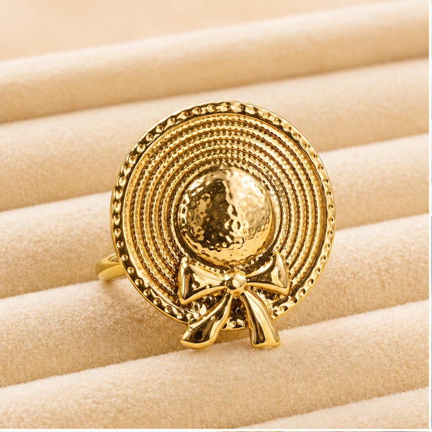 Vintage Gold Sun Hat Statement Ring – Unique Bow Detail Wide Brim Cocktail Ring