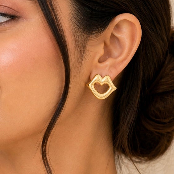 Gold Starfish Stud Earrings – Mermaid core Nautical Jewellery | Stainless Steel