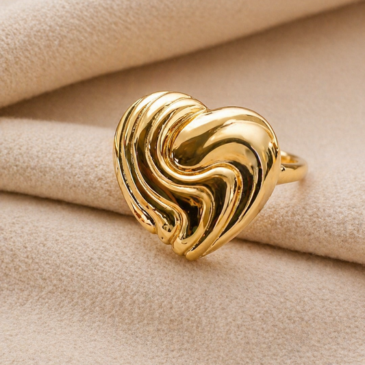 Gold Swirl Heart Statement Ring – Abstract Fluid Motion Love Ring